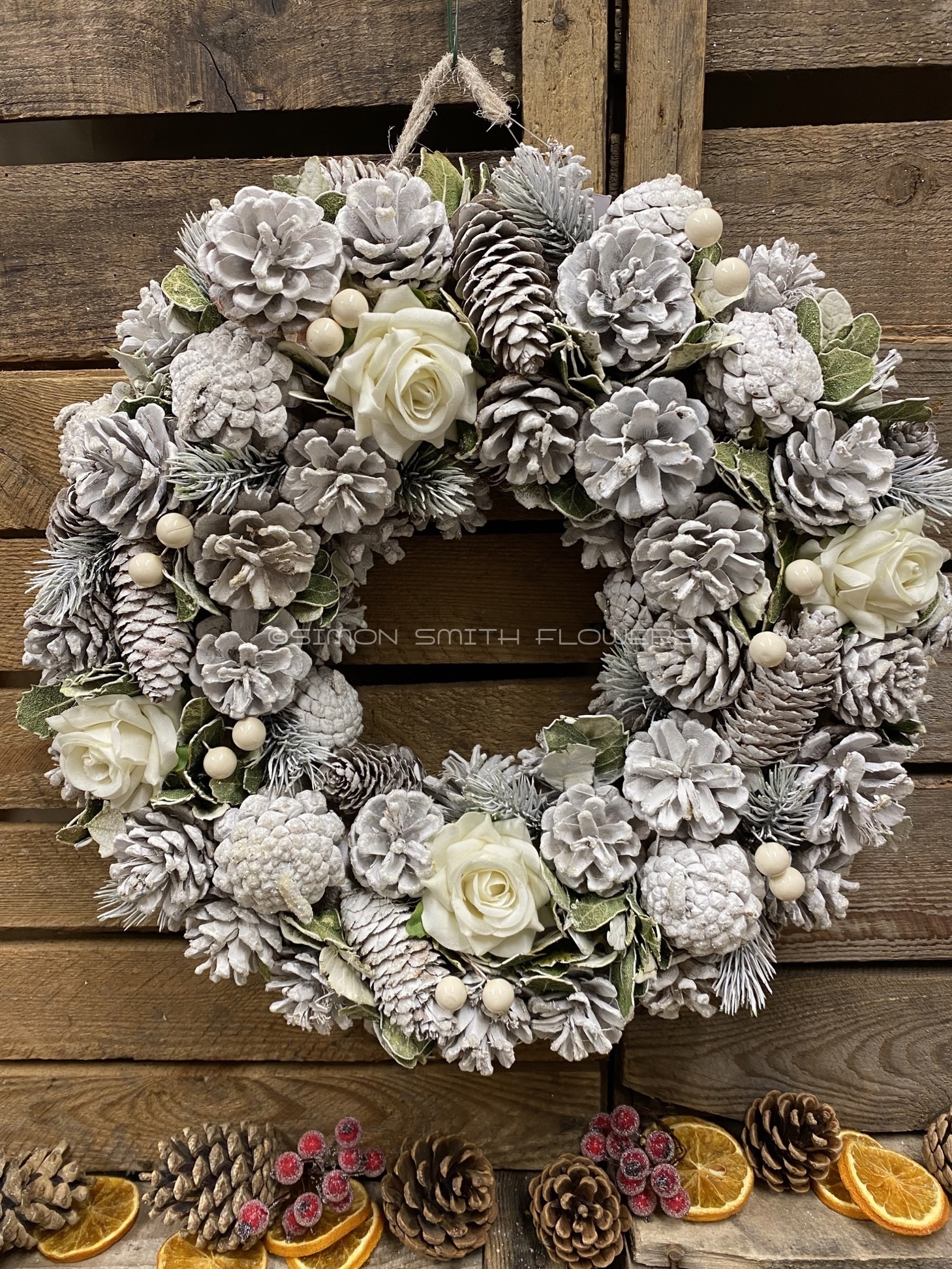 Click to view White Christmas Door Wreath