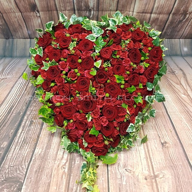 ROSE AND IVY HEART         from